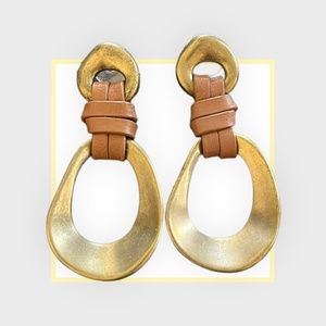 Chico's Vicuna Brass Drop Earrings‎